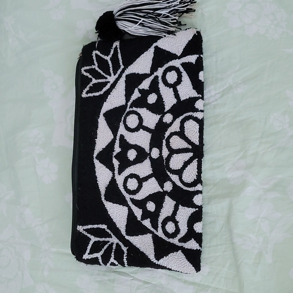 Clutchet handmade customized Colombian